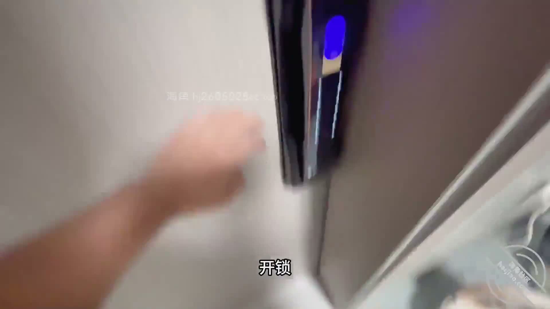 乱伦大神和妹妹洗鸳鸯浴相互搓从浴室干到床上