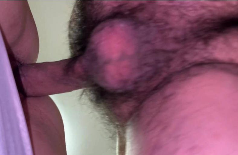 最新福利，乱伦大神【我的巨乳亲表姐】姐夫在楼下等着，我在楼上内射完姐姐不擦，带着我的精液见他