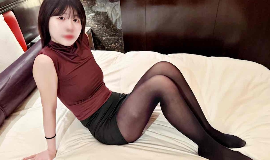 FC2-PPV-4869465 【無】女体シェア会 第11章！短小M男を弄んだ清楚系OLが目の前で極太 ...