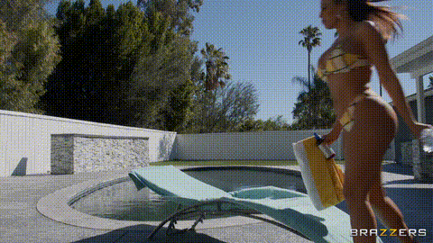 Big Booty Bend Snap