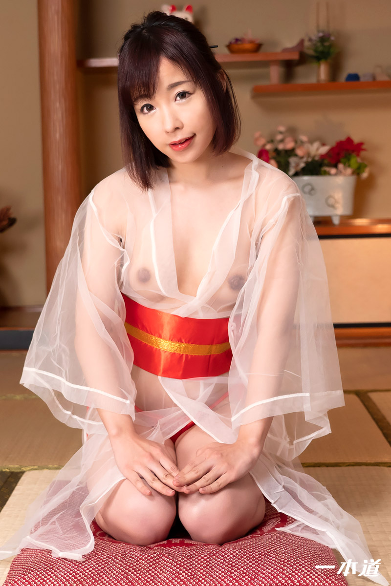 1PON 110925_001 真诚而性感的待客之道[MP4/1870MB]