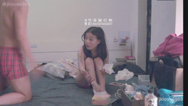 专约极品嫩妹『jklove6969』jk06 jk07 jk08 jk09四部 操学霸妹子，感觉象小龙女，操哭了 梨花带雨的(5V)