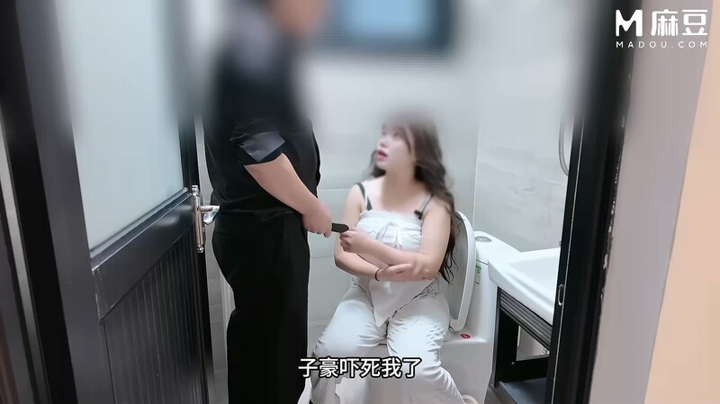 【精品乱伦】舅妈的爱情故事上门当着小孩的面操舅妈 小舅上夜班被我偷家 舔到水汪汪真刺激 妈妈被叔叔后入操内射了