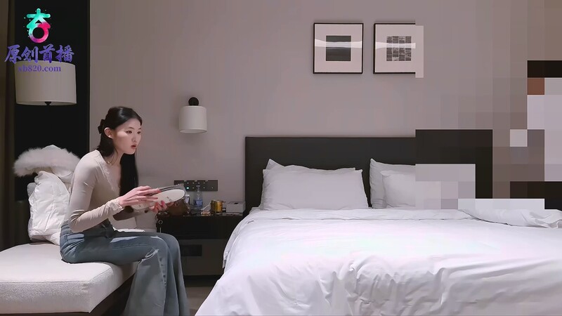 山姆探花 - 身材很好的骚货女大长腿翘臀 胸型很好后入的时候能看到浪臀