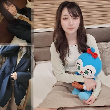 新FC2PPV 4697481 乌黑长发优等生。毕业后时隔数年重逢中出内射