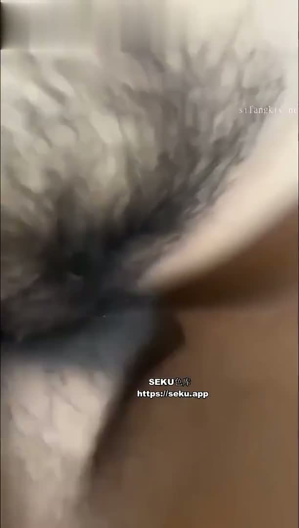 河北邯郸25岁白领胡思敏私照及做爱视频遭渣男分手曝光，风情尤物水多多