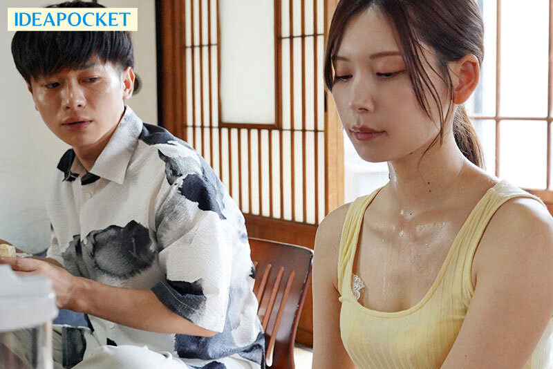 IPZZ-503 夏末的汗流浃背中出性交 成为人妻的表姐那毫无防备的色气让我无法抑制理性-明里紬